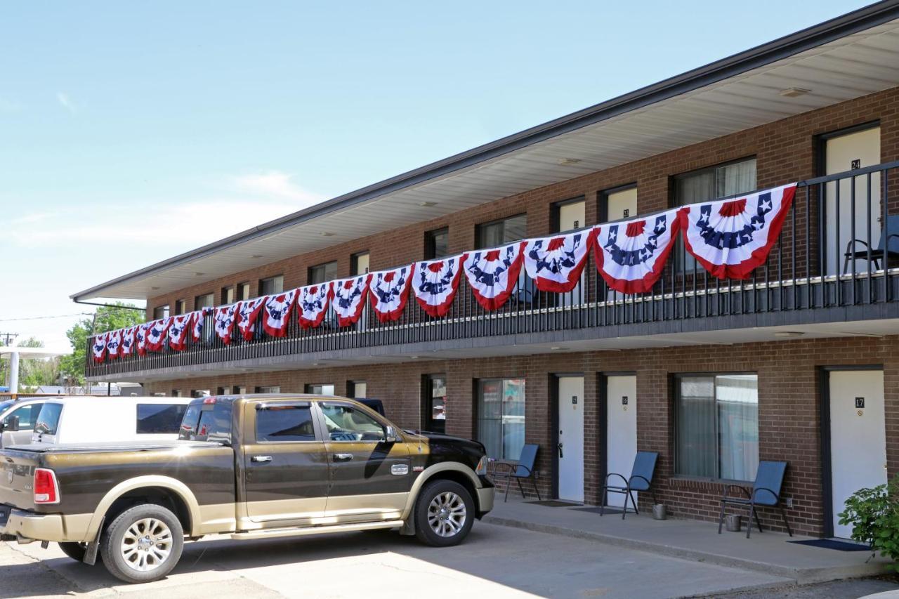 Big Sky Motel Roundup Esterno foto
